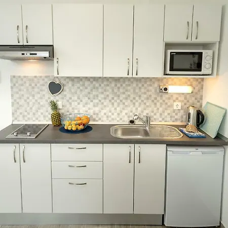 Apartman Stina Apartment